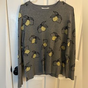 Women’s long sleeve grey lemon sweater